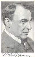 Mihlyi, Ferenc (18581942), operanekes, rendez&odblac;  Fnykpes levelez&odblac;lap Mihlyi Ferenc sajt kez&udblac; alrsval, a lap htoldaln ktsoros ajnlsval